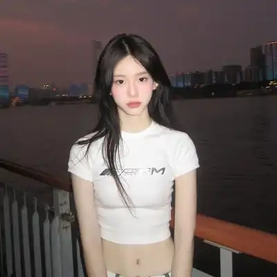 雷华
